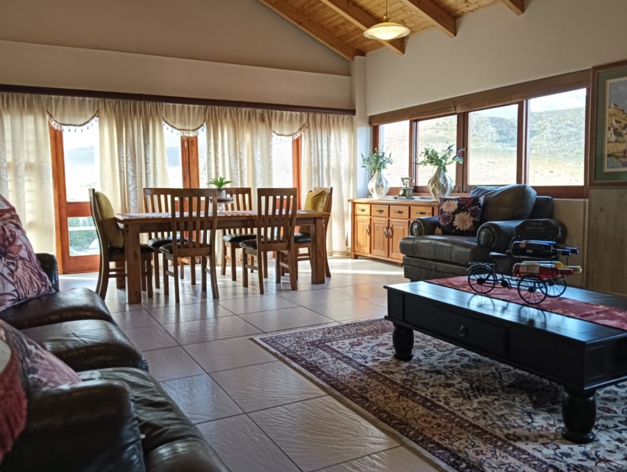 4 Bedroom Property for Sale in Fairway Heights Western Cape
